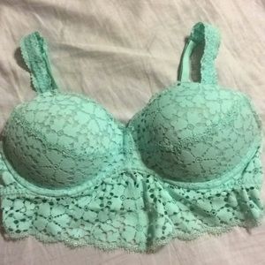 PINK Victoria’s Secret Lace Push up Bralette Sz M